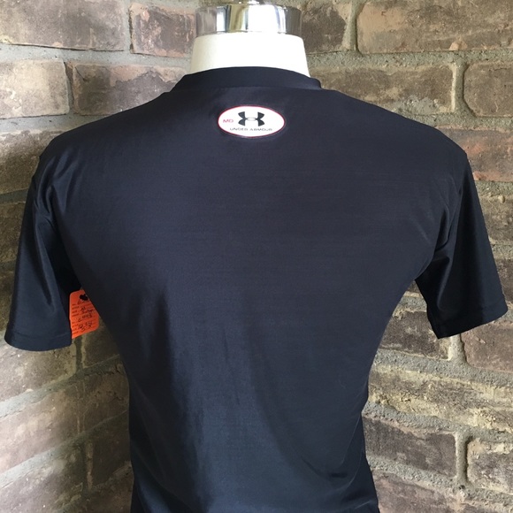 Under Armour Top Athletic Shirt Size S Black - Picture 4 of 8